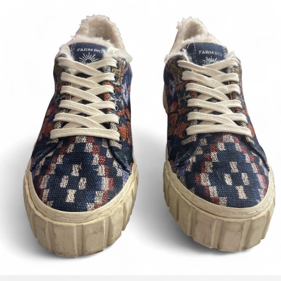 Sold - Picture 2 of 7